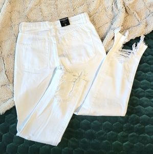 BlankNYC The Madison Crop White Jeans